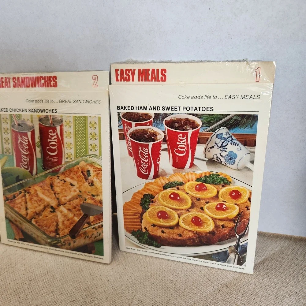 Vtg 1970s Coke Coca Cola Recipe Box & Complete Recipe Set Cards Sealed See Notes